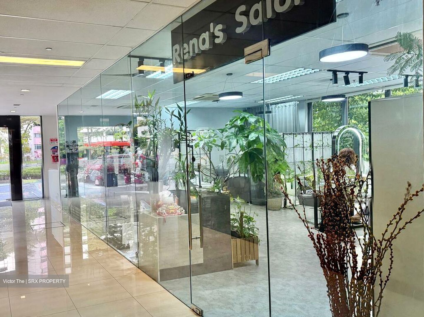 The Mezzo (D12), Retail #502871181